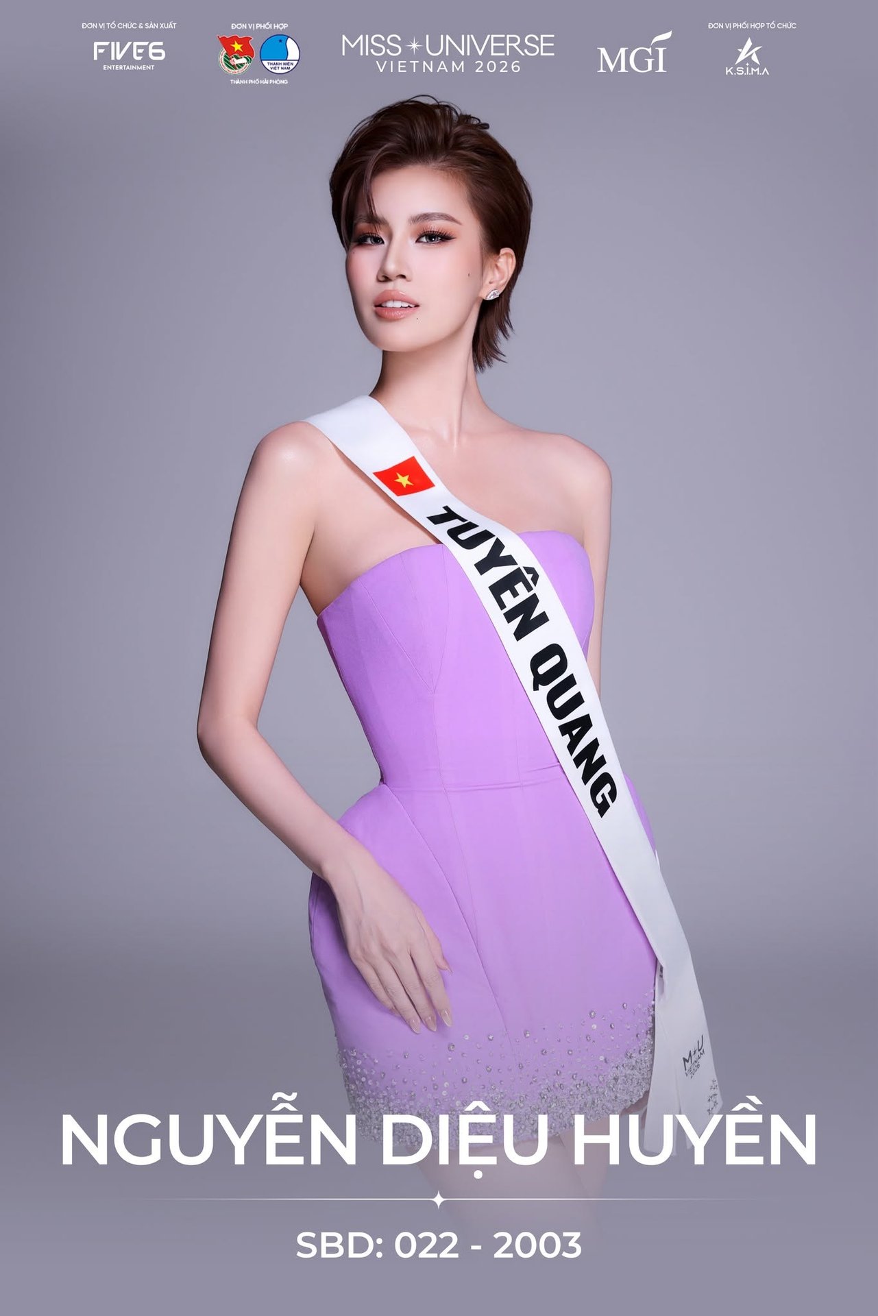 29-1790655177-rapper-phao-quyen-ru-trong-phan-thi-bikini-tai-miss-universe-vietnam-2026