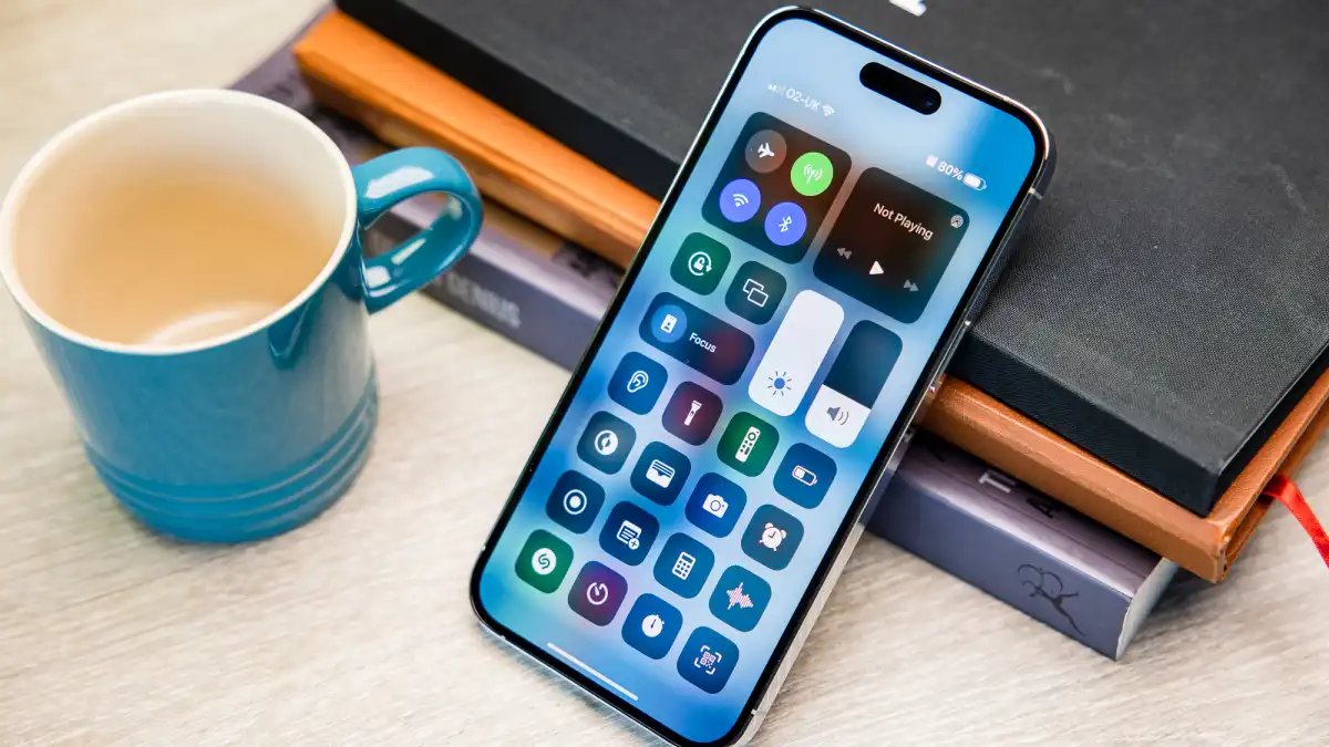 29-1790669935-3-mau-iphone-cu-giam-gia-sau-khi-iphone-18-pro-max-ra-mat