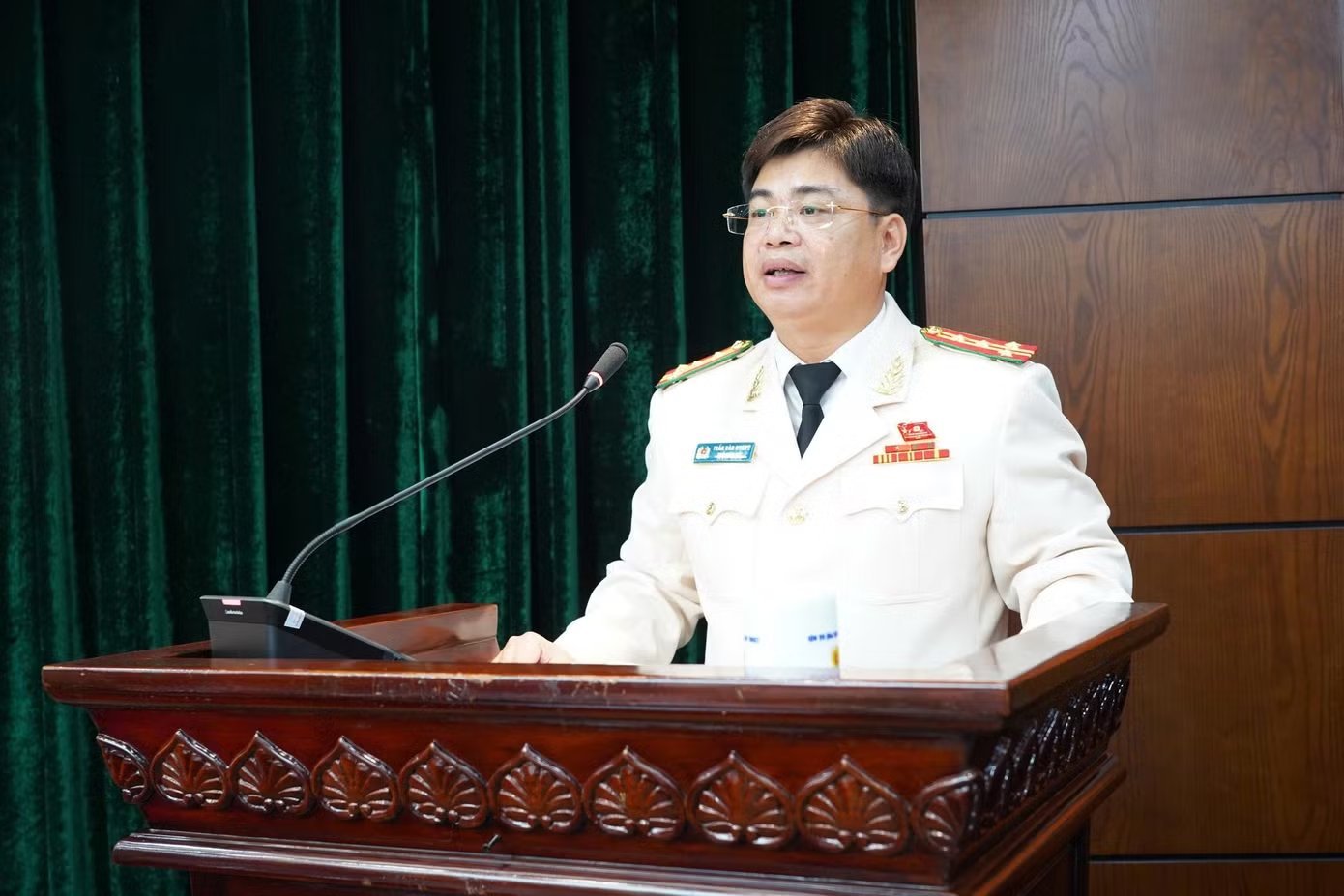 29-1790668909-dai-ta-tran-van-quang-duoc-bo-nhiem-pho-giam-doc-cong-an-ha-noi-biet-phai-den-ban-to-chuc-trung-uong