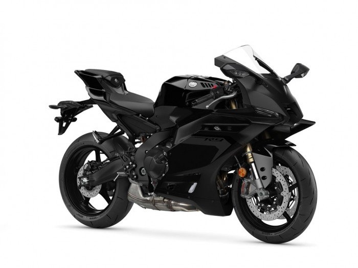 30-1790754347-yamaha-r9-2027-bat-ngo-xuat-hien-he-lo-dien-mao-moi