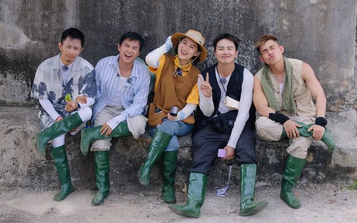 30-1790756672-show-thuc-te-quan-nha-haha-chinh-thuc-tro-lai-san-sang-noi-song-anh-trai-vuot-ngan-chong-gai-2026