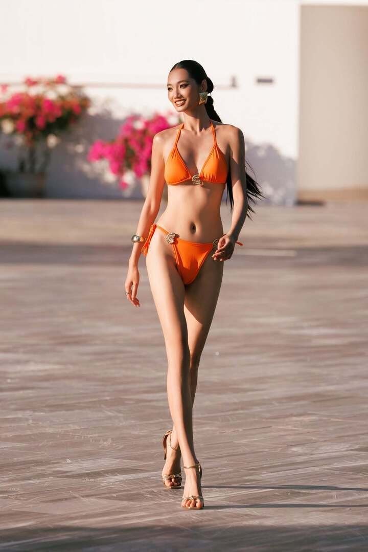 03-1790993501-nhan-sac-va-chieu-cao-an-tuong-cua-tan-miss-universe-vietnam-nguyen-quynh-anh