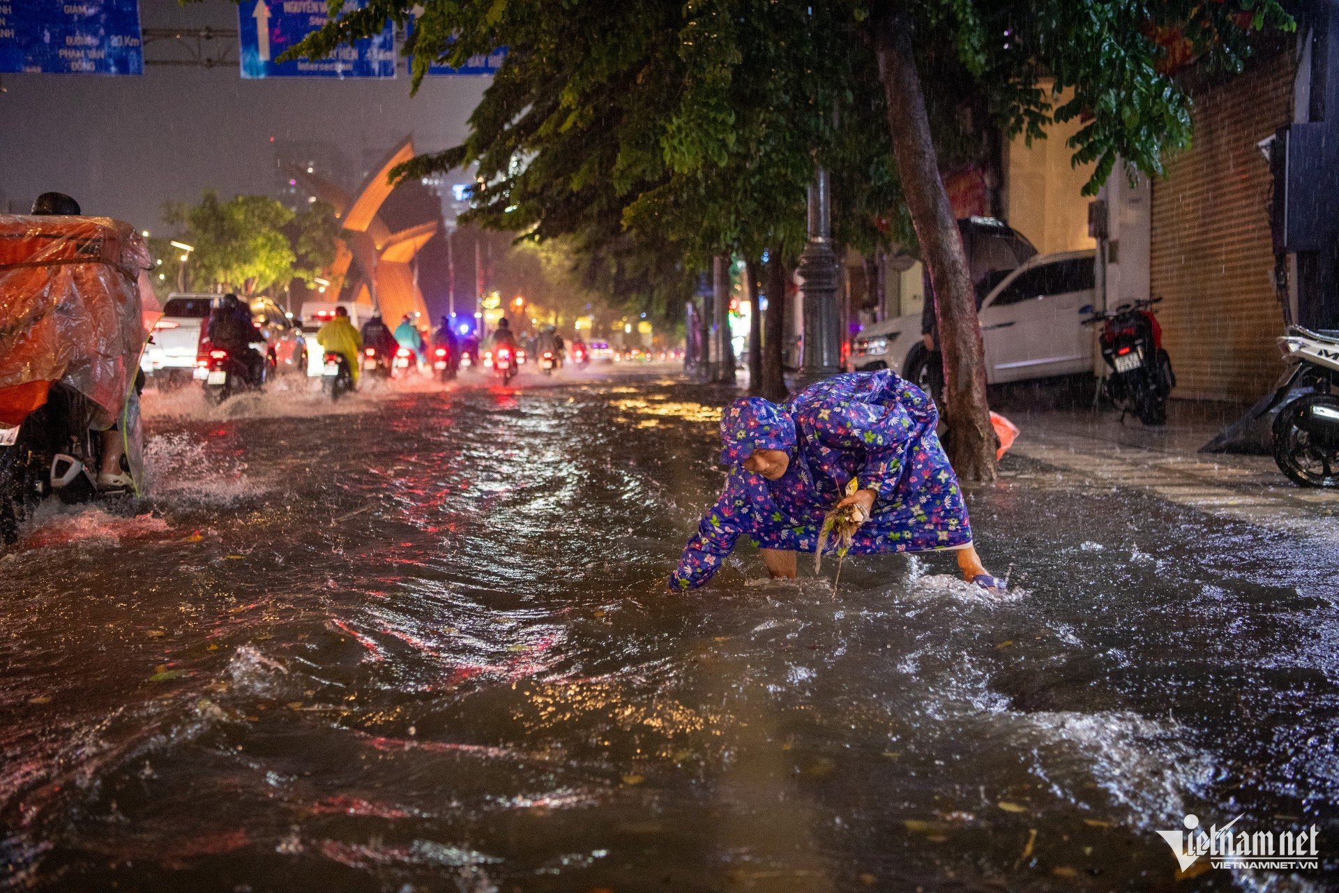 W-mưa to ngày 7 10 Tuấn Hùng 6.jpg