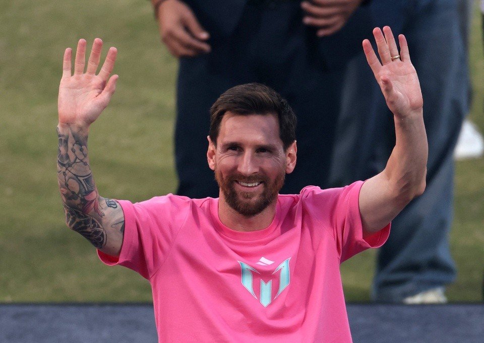 08-1791430285-inter-miami-chi-bon-tien-moi-nam-de-giu-messi-tinh-ca-phuong-an-sau-khi-giai-nghe
