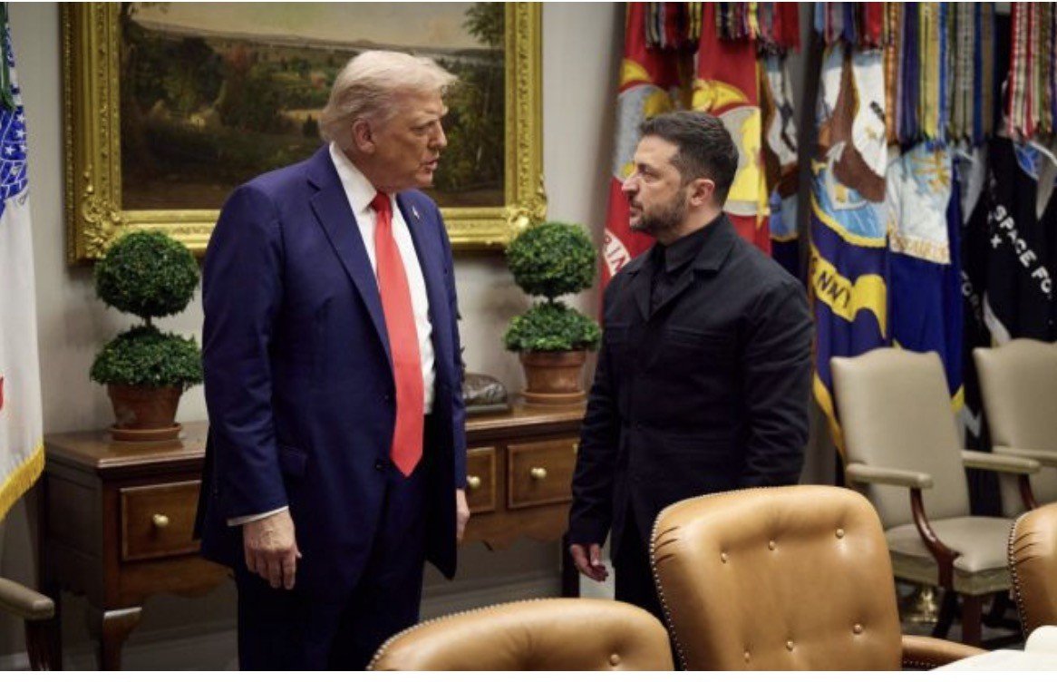 10-1791598235-ong-zelensky-chi-trich-quyet-dinh-cua-tong-thong-trump