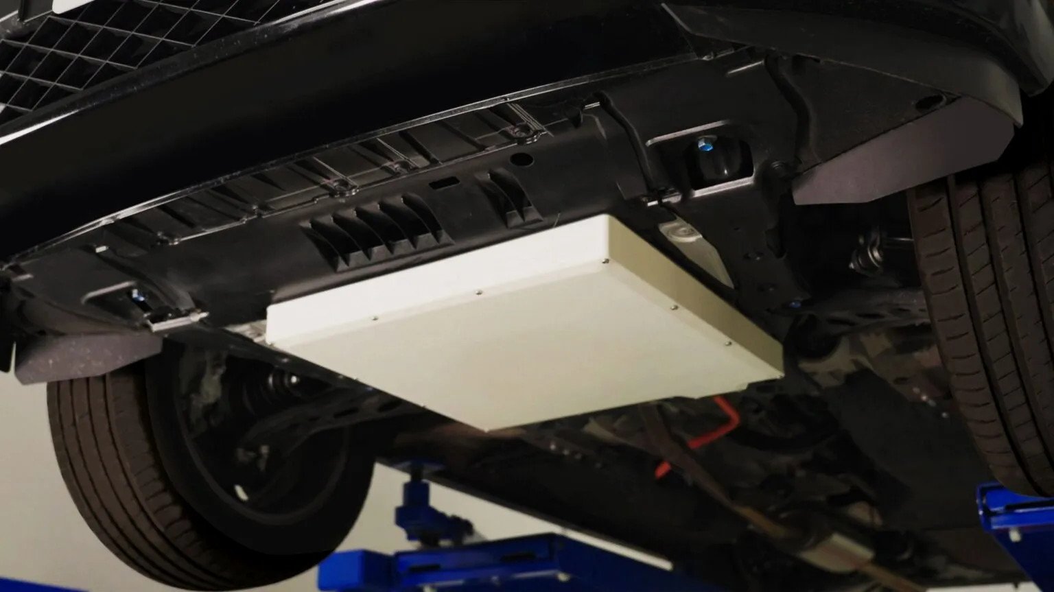 Honda EV Wireless Charging Road 7 e1791424120448 1536x863.webp
