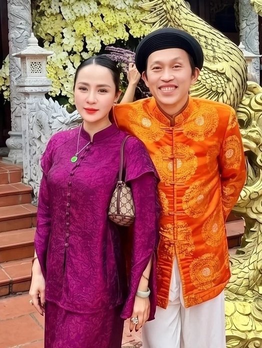 12-1791769931-nhung-nguoi-con-nuoi-cua-nghe-si-hoai-linh-nguoi-roi-showbiz-nguoi-no-luc-tro-lai