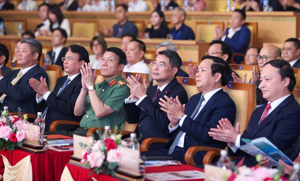 12-1791815262-thu-tuong-yeu-cau-hung-yen-quyet-tam-tro-thanh-thanh-pho-truc-thuoc-trung-uong-truoc-nam-2030