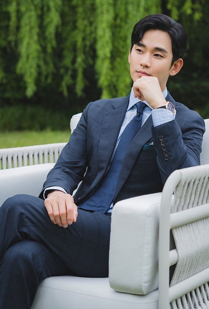 13-1791863884-kim-soo-hyun-duoc-minh-oan-tin-nhan-nhay-cam-gui-kim-sae-ron-thuc-chat-thuoc-ve-nguoi-khac