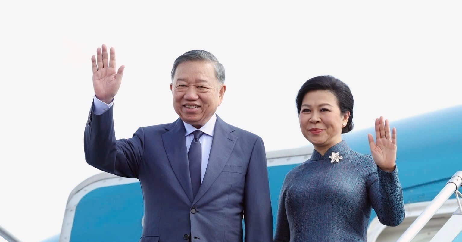 15-1792074220-tong-bi-thu-chu-tich-nuoc-to-lam-va-phu-nhan-sap-co-chuyen-cong-tac-den-chau-au
