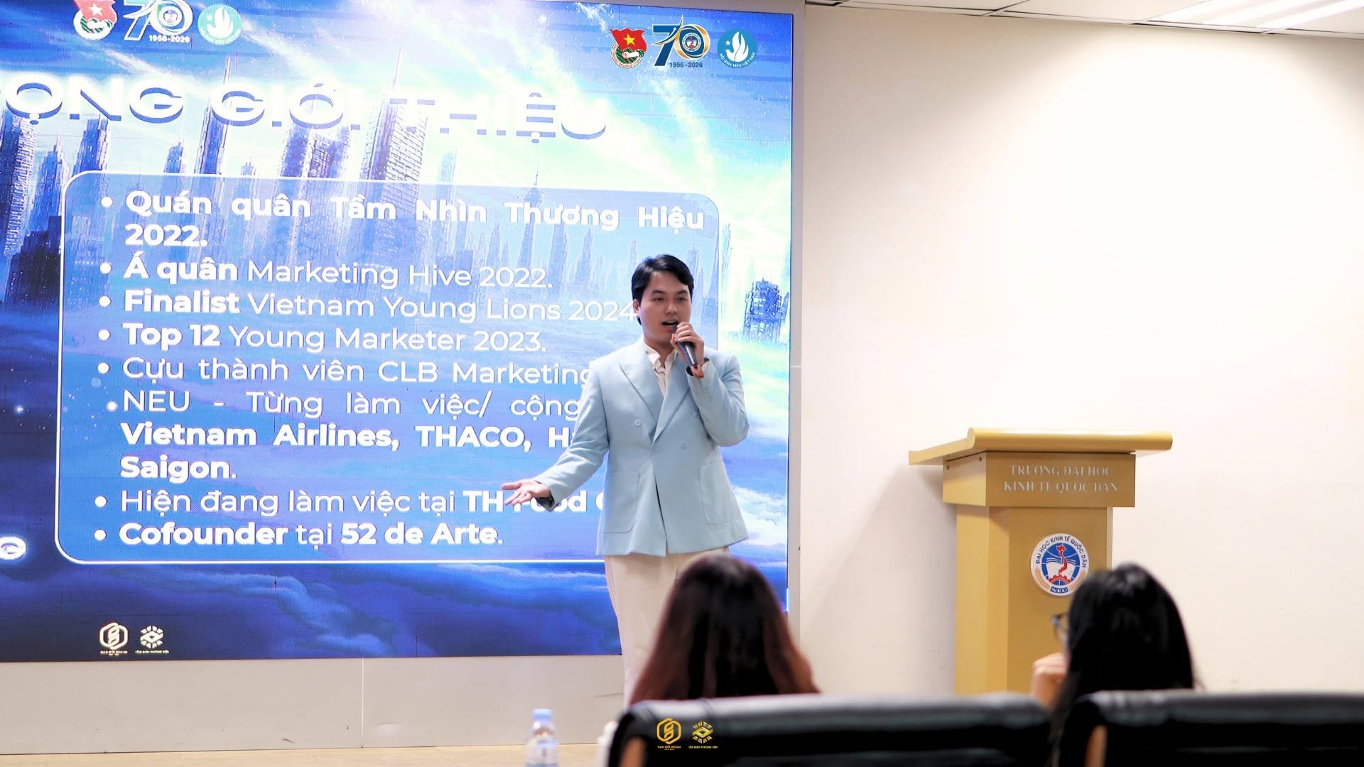 16-1792122033-tam-nhin-thuong-hieu-2026-canh-cong-cua-mua-thi-thu-nam-chinh-thuc-mo-ra