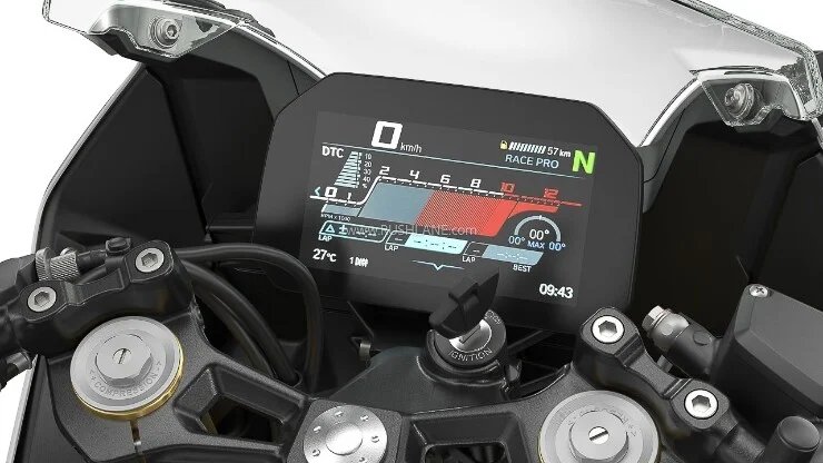 19-1792383017-bmw-f-450-rr-lo-dien-sportbike-48-ma-luc-toc-do-177-kmh-loat-cong-nghe-dang-chu-y