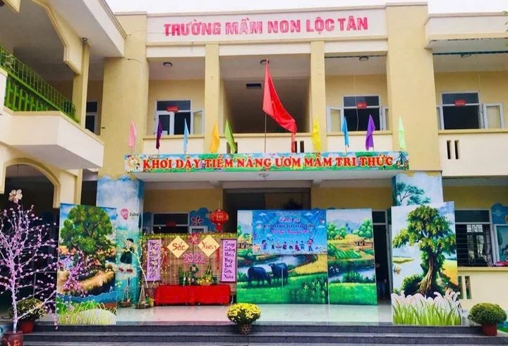 21-1792593804-hop-khan-xu-ly-vu-hai-giao-vien-tat-hoc-sinh-3-tuoi-o-thanh-hoa