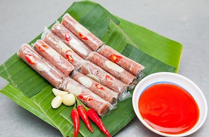 23-1792721289-nem-chua-thanh-hoa-nang-dung-36-gam-gay-sot-dan-mang-thi-nhau-lay-can-kiem-tra
