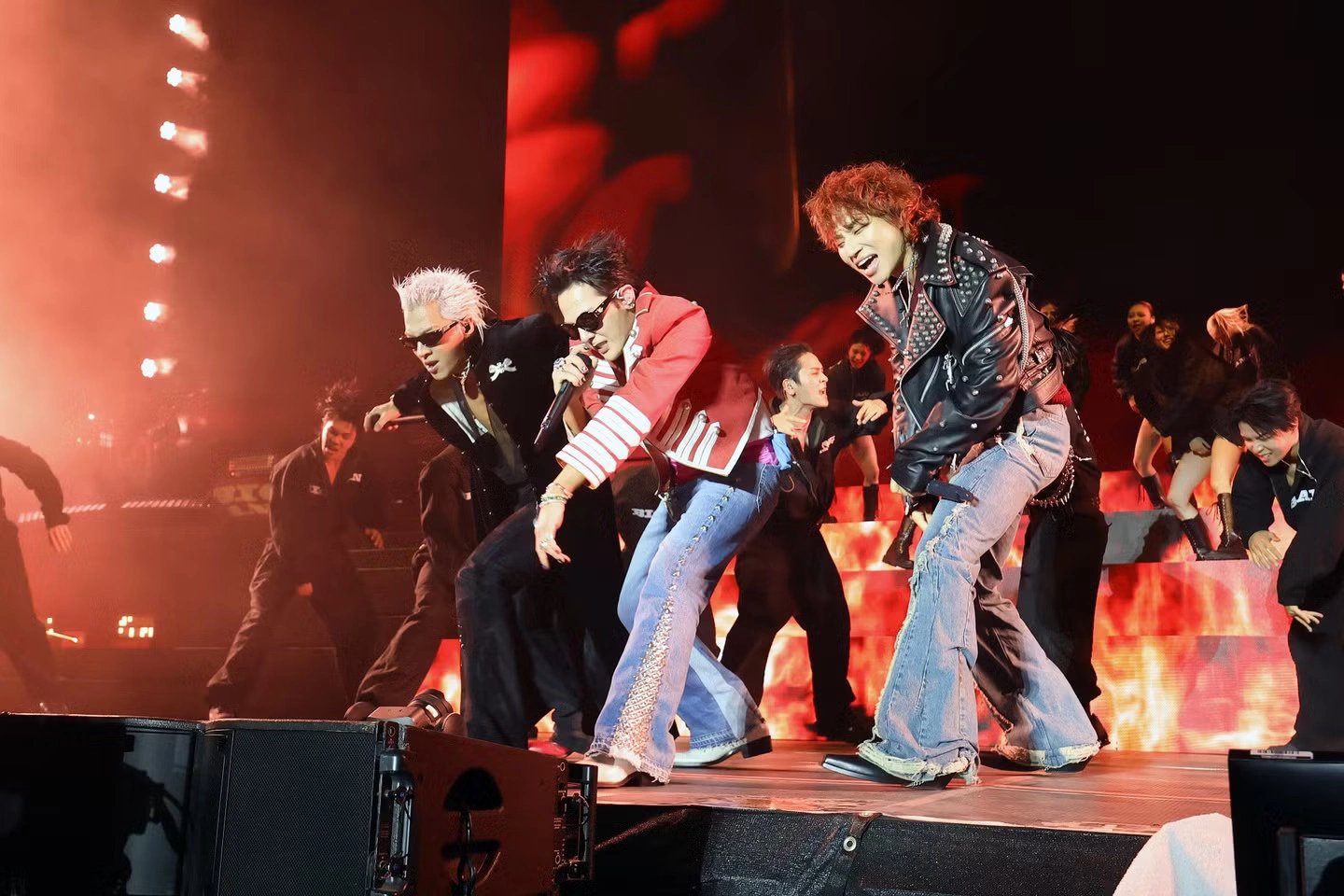23-1792739994-khan-gia-can-luu-y-nhung-gi-khi-tham-du-concert-bigbang-tai-san-my-dinh
