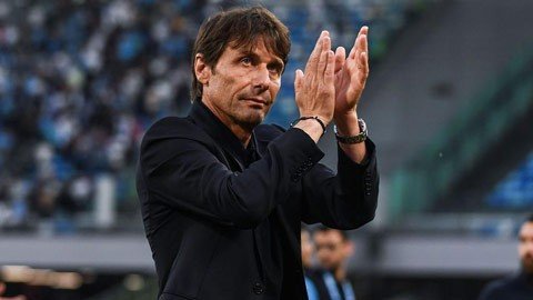 MU được cho đang thương thảo với Conte