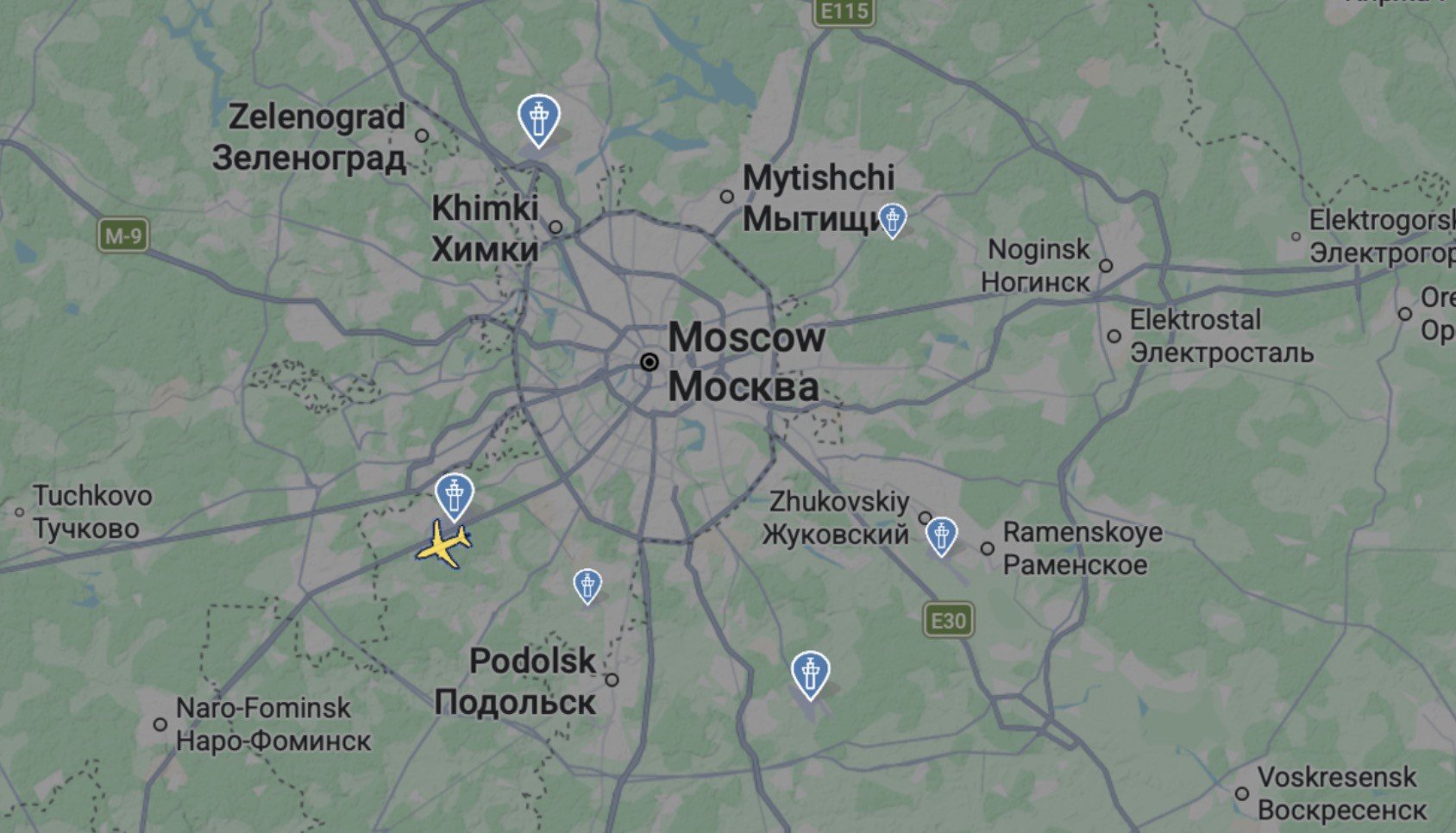 Cả 4 sân bay ở Moscow đều dừng các chuyến bay do nguy cơ bị tấn công. Ảnh: RT