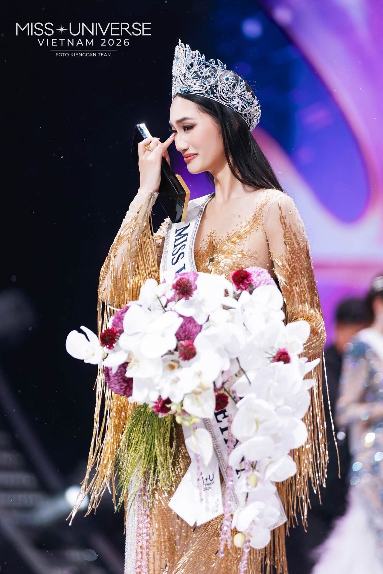 25-1792918184-hoa-hau-quynh-anh-bi-cam-dien-6-thang-phai-nop-phat-sau-on-ao-lo-nhom-chat-noi-xau