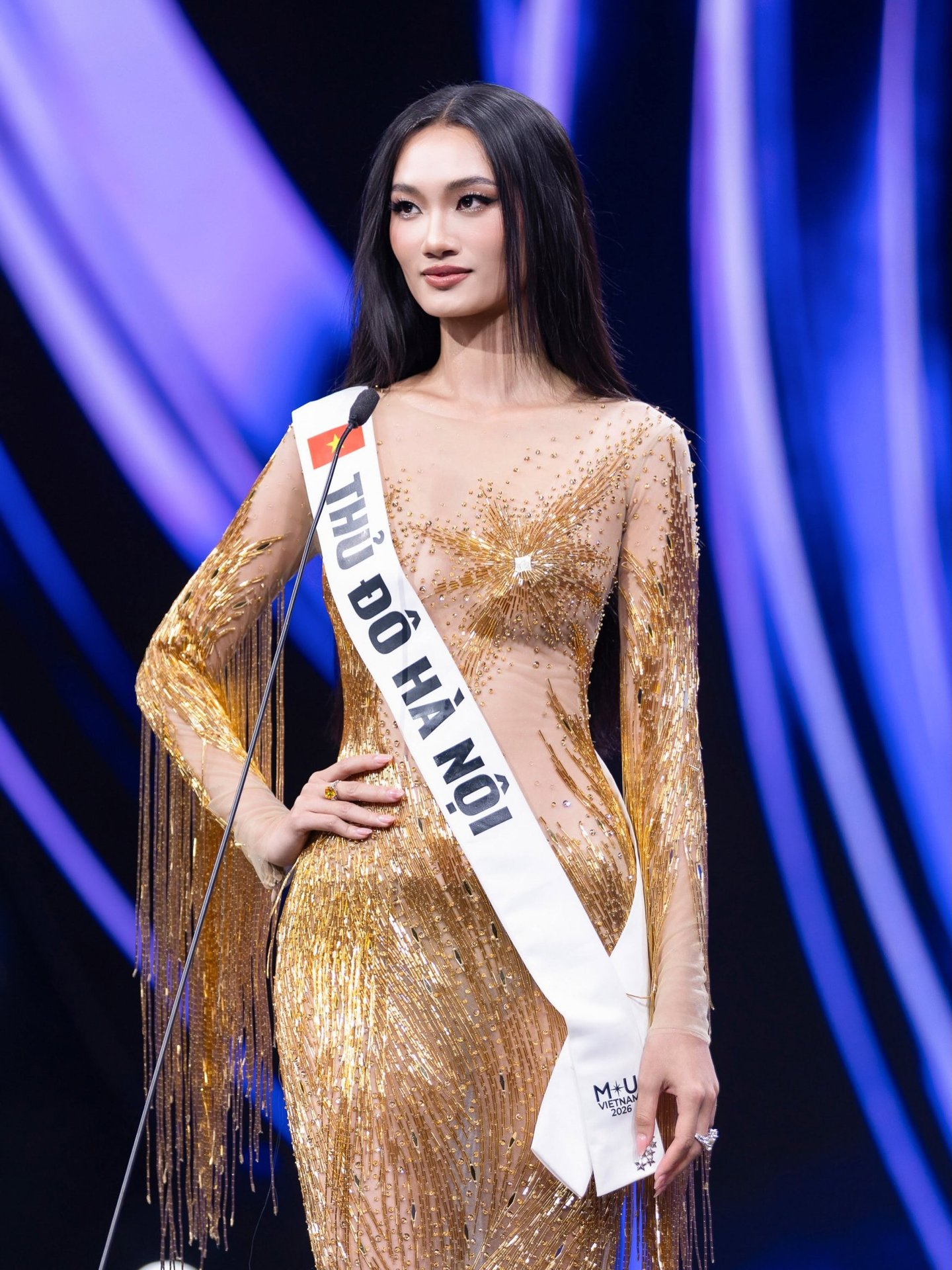 25-1792918409-hoa-hau-quynh-anh-bi-cam-dien-6-thang-phai-nop-phat-sau-on-ao-lo-nhom-chat-noi-xau