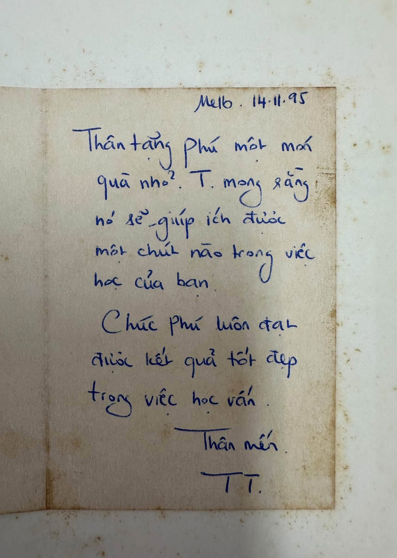 Có thể là hình ảnh về văn bản