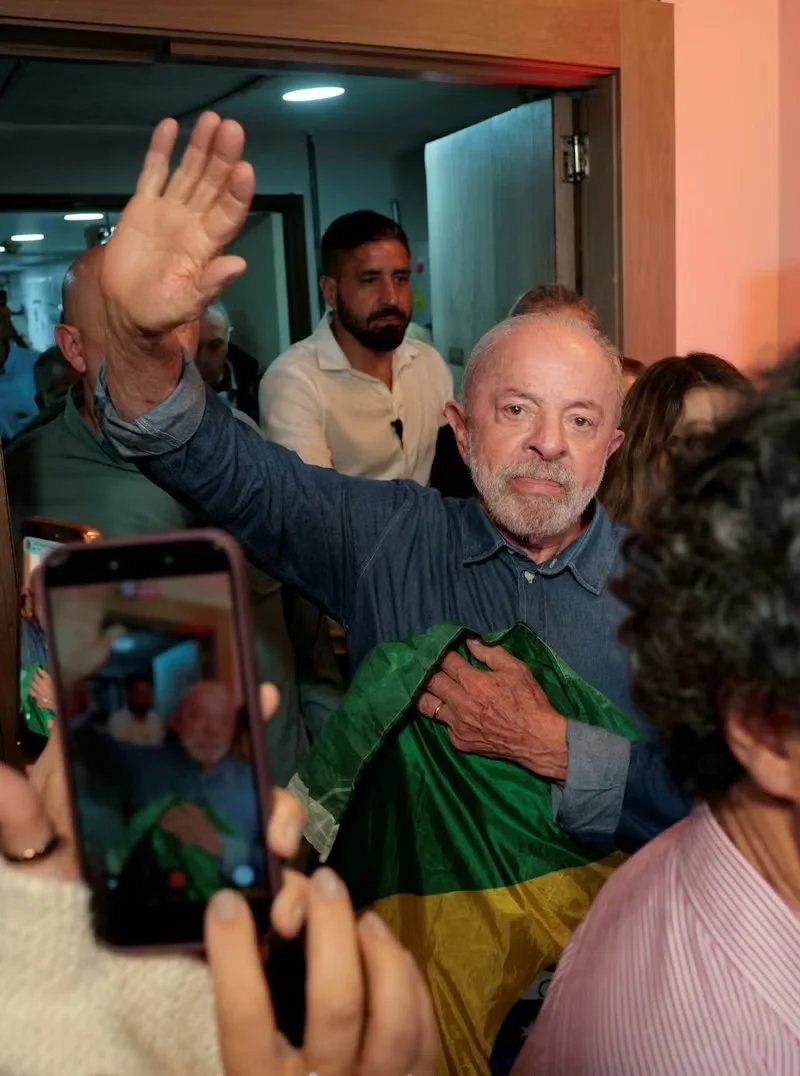 26-1792988470-ong-lula-da-silva-loi-nguoc-dong-ngoan-muc-gianh-chien-thang-trong-cuoc-dua-tong-thong-brazil