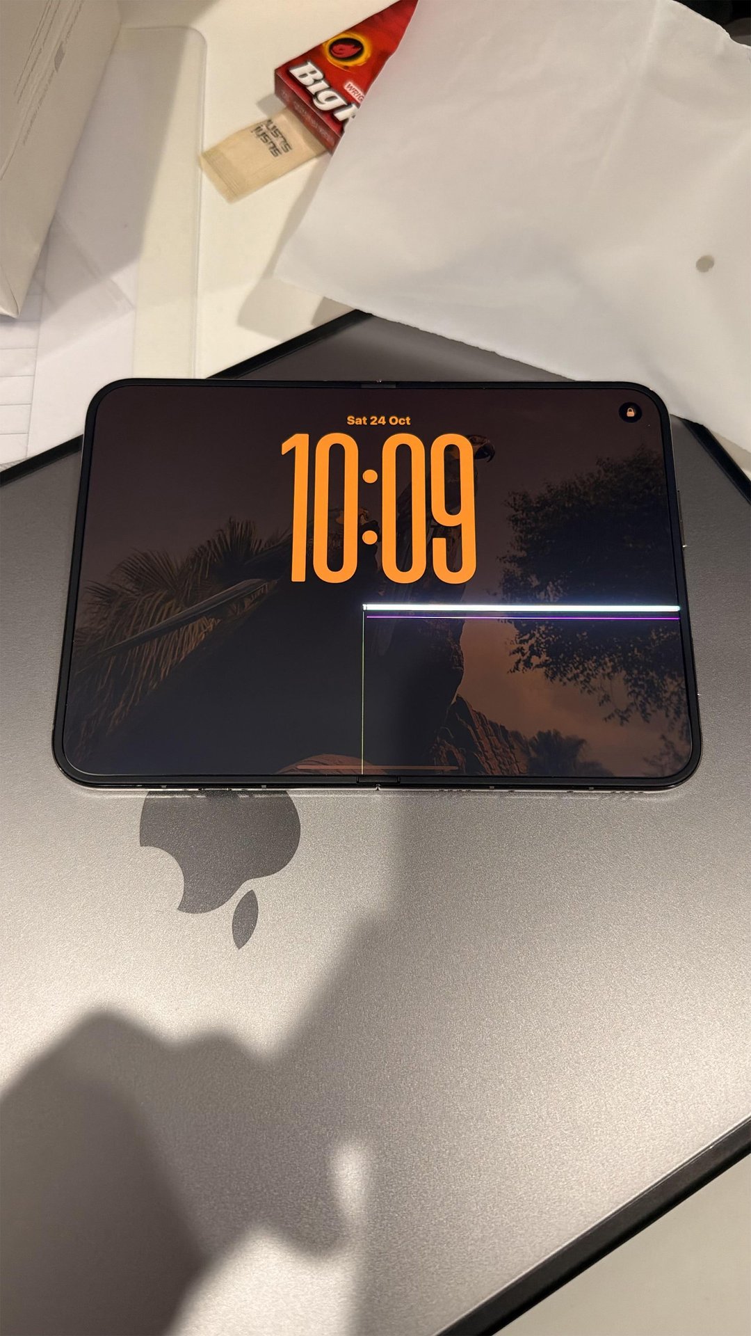 iPhone Duo nút màn hình 51.jpg