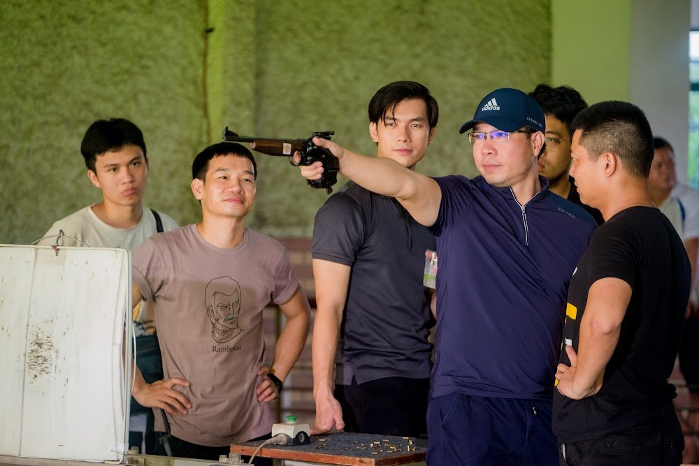 27-1793068924-nhan-phuc-vinh-hoa-than-thanh-xa-thu-hoang-xuan-vinh-hoi-ngo-dan-sao-han-trong-phim-dien-anh-moi