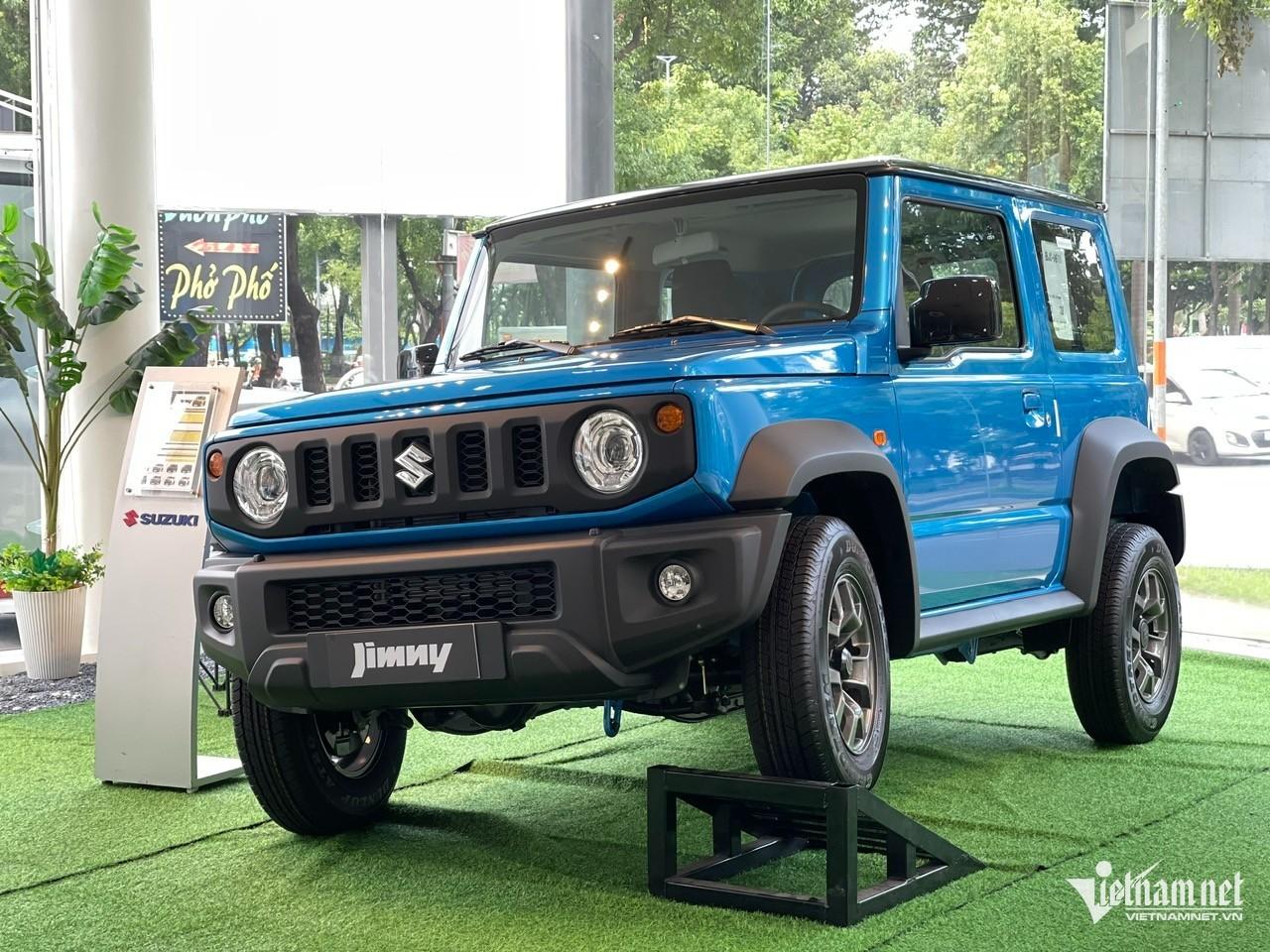 W-Suzuki Jimny.jpg