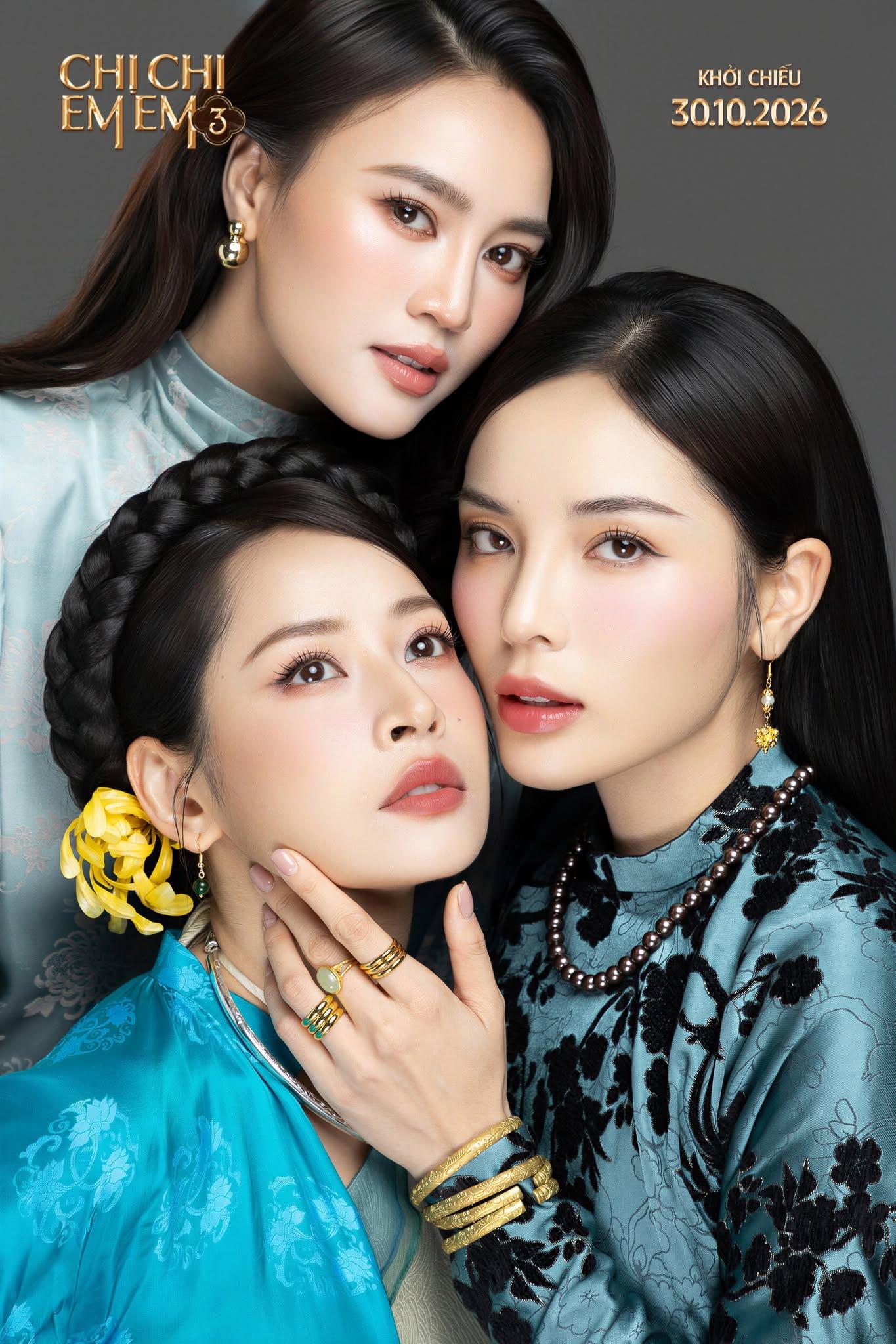 30-1793329367-chi-chi-em-em-3-can-quet-phong-ve-viet-lap-ky-luc-ve-dat-truoc-chua-tung-co-truoc-them-khoi-chieu