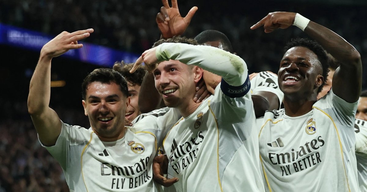 Valverde rực sáng với cú hat-trick lịch sử, Real Madrid 