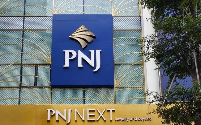 Gần 1.000 tỷ đồng giúp cổ phiếu PNJ hãm đà lao dốc sau chuỗi giảm sàn