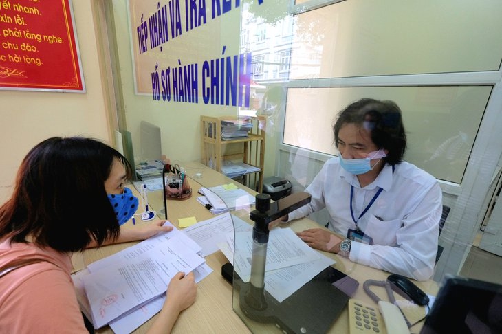 Gây lãng phí từ 75 triệu đồng, cán bộ lãnh đạo đối mặt án cách chức