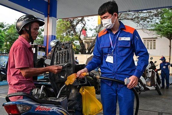 Giá xăng, dầu diesel cùng giảm