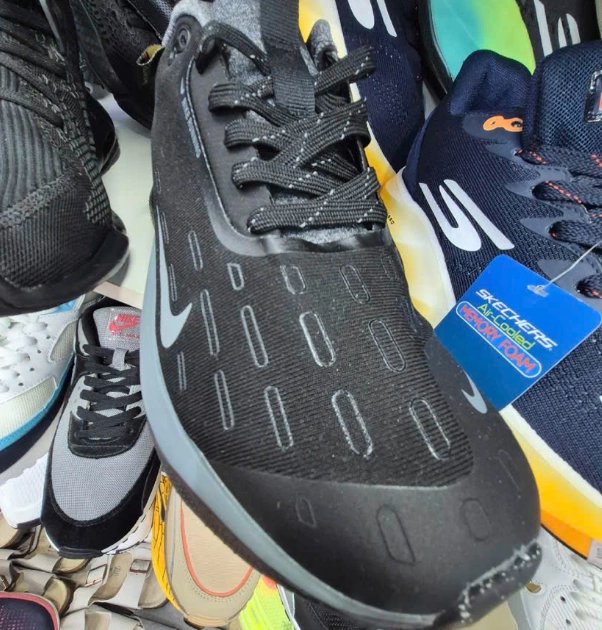 Mua giày Nike, Adidas ở Nha Trang, người mua gửi sang Nga mới biết là hàng giả