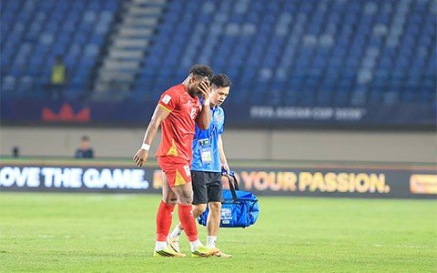 Xuân Son chấn thương, nguy cơ chia tay FIFA ASEAN Cup