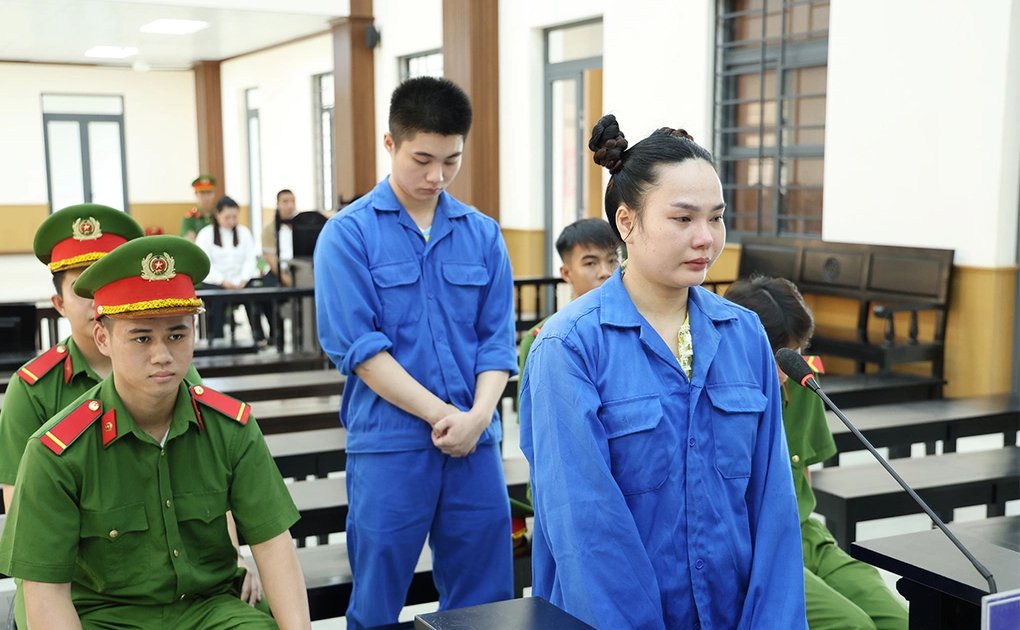 Bị ép quan hệ, dọa phát tán ảnh nhạy cảm, người phụ nữ rủ cháu trả thù