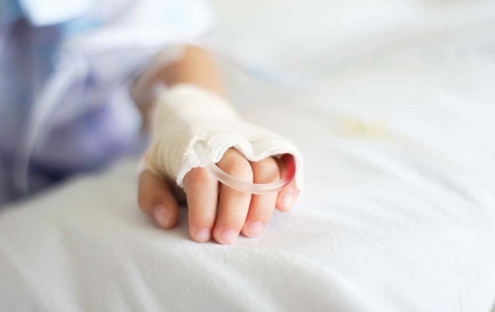 Bé gái 3 tuổi tử vong sau tiêm kháng sinh tại bệnh viện ở Gia Lai, công an vào cuộc điều tra