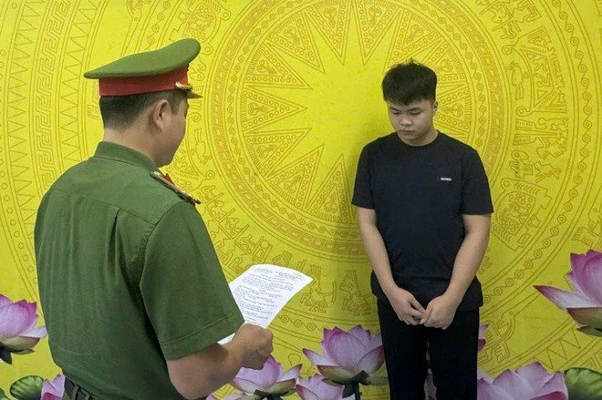 Dẫn bạn gái 15 tuổi vào nhà nghỉ, nam thanh niên ở Hưng Yên bị bắt tạm giam