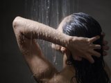 4 thói quen vào sáng sớm và đêm khuya cần tránh để giảm nguy cơ đột quỵ