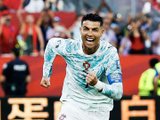 Ronaldo đối mặt án treo giò 6 tháng ở tuyển Bồ Đào Nha