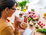 7 loại rau củ quen thuộc dễ khiến bạn ăn thừa tinh bột mà không biết