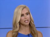 Ông Trump chọn người hâm mộ làm thư ký báo chí Nhà Trắng