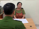 Hà Nội: Khởi tố, bắt tạm giam người phụ nữ đổ chất thải, bịt lối đi chung của hàng xóm