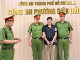 Bắt đối tượng rút dao đâm CSGT khi bị kiểm tra nồng độ cồn ở TPHCM