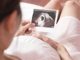 Hơn 40.000 bé gái không thể chào đời mỗi năm, Việt Nam thuộc nhóm mất cân bằng giới tính cao nhất thế giới