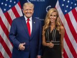 Thư ký báo chí Nhà Trắng rời ghế sau 5 ngày, ông Trump chưa vội tìm người thay thế
