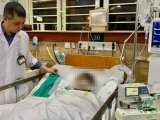 Vụ nghi ngộ độc khí clo ở Hà Nội: Hai bệnh nhân nguy kịch, một người có nguy cơ mù mắt