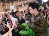 Cody Nam Võ ghi điểm tuyệt đối nhờ cử chỉ ấm áp dành cho fan nữ