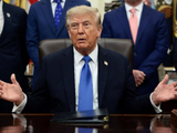 Lý do ông Trump muốn cấm dùng từ AI