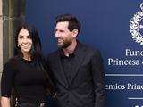 Messi và gia đình có hành động đặc biệt với đồng nghiệp mất vợ, hai con trong thảm họa động đất